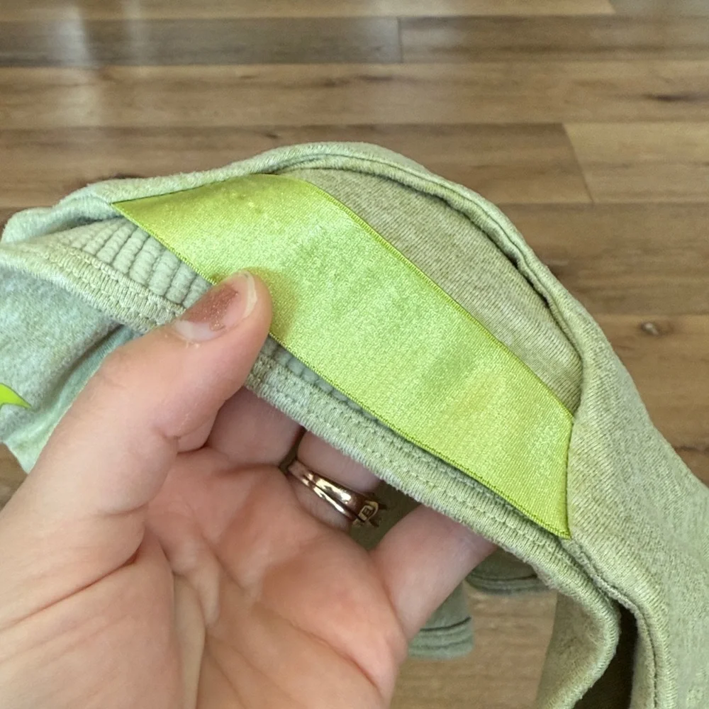 Nike Women's Light Green Sports‎ Bra